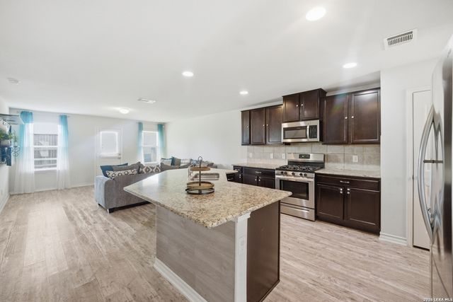 5935 FORTE FLS, San Antonio, TX 78252