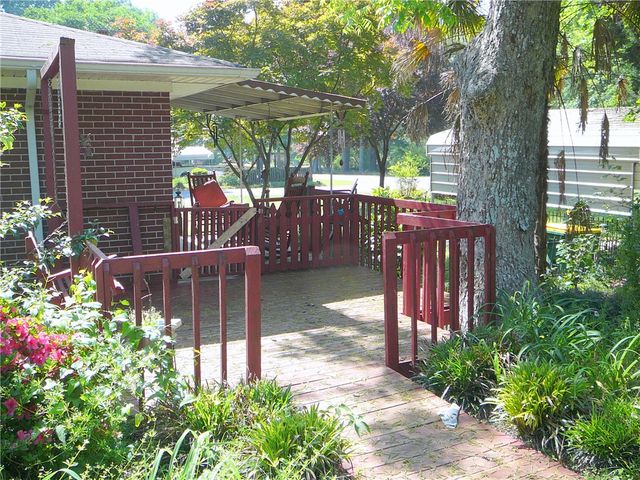 106 Woodbine Circle, Iva, SC 29655