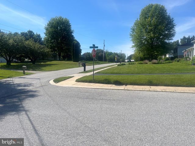 ECKER AND ICE HOUSE, Stewartstown, PA 17363