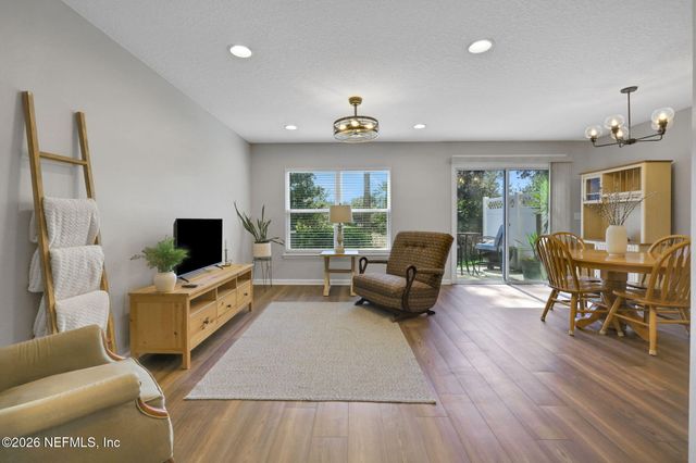 1500 CALMING WATER Drive 102, Fleming Island, FL 32003