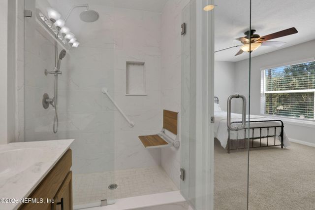 1500 CALMING WATER Drive 102, Fleming Island, FL 32003