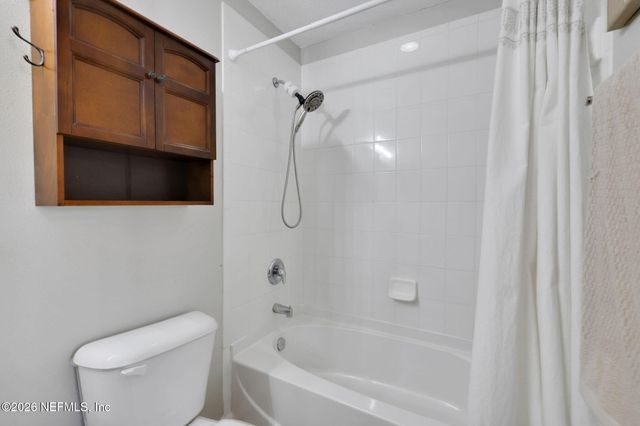 1500 CALMING WATER Drive 102, Fleming Island, FL 32003