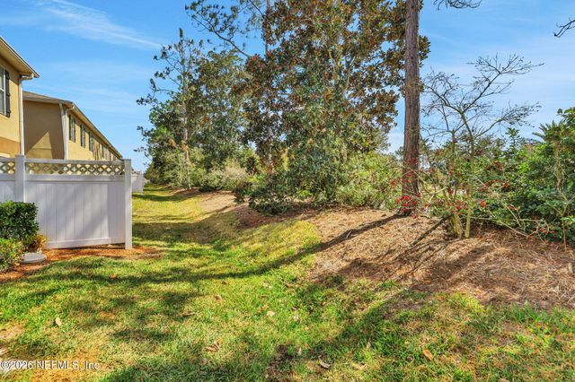 1500 CALMING WATER Drive 102, Fleming Island, FL 32003