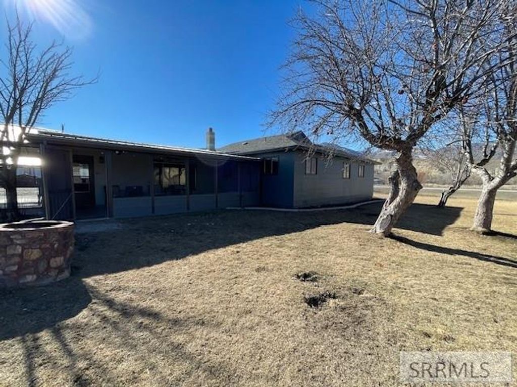 Image 26 of property listing at 2 Chaffin Lane, Salmon, ID 83467