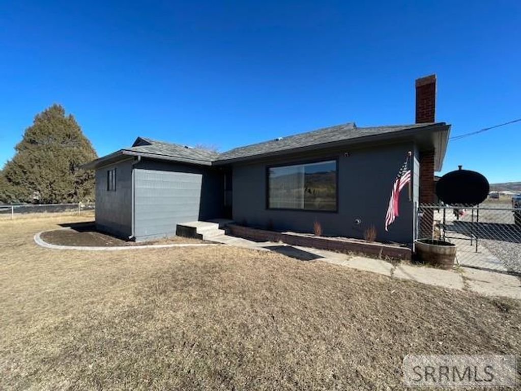 Image 35 of property listing at 2 Chaffin Lane, Salmon, ID 83467