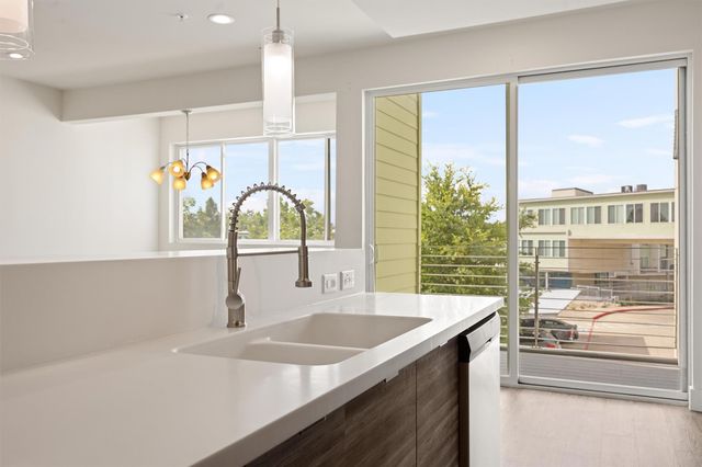 604 N Bluff DR 244, Austin, TX 78745