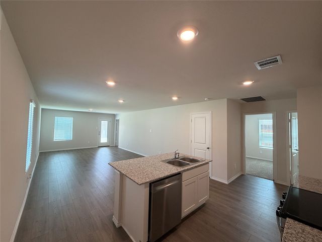 1807 Teton River Drive, Blue Ridge, TX 75424