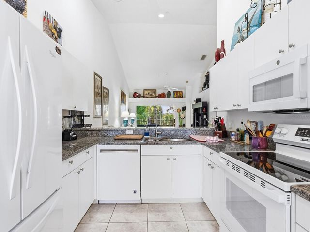 4645 TOWER HILL LANE 2522, Sarasota, FL 34238