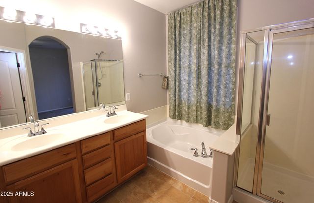 3630 E LESLIE Drive, Gilbert, AZ 85296