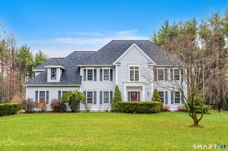 1 West Mary Drive, Simsbury, CT 06070