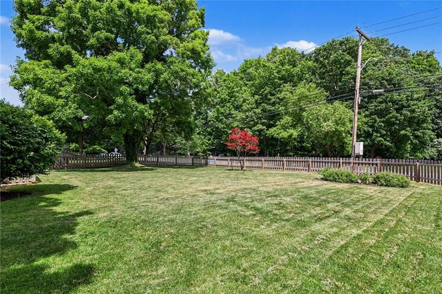 9 Poplar Drive, Penfield, NY 14625