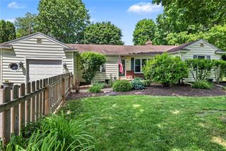 9 Poplar Drive, Penfield, NY 14625