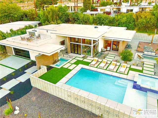 2233 N Vista Drive, Palm Springs, CA 92262