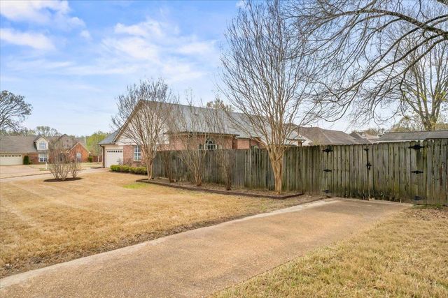 283 BRADFORD TRL, Collierville, TN 38017