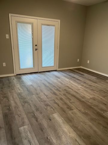 220 Samuel Boulevard G-9, Coppell, TX 75019