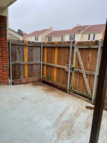 220 Samuel Boulevard G-9, Coppell, TX 75019