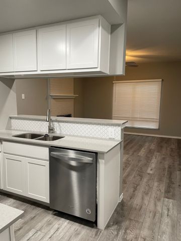 220 Samuel Boulevard G-9, Coppell, TX 75019