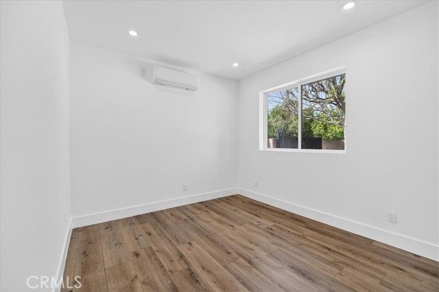 7053 Fallbrook Avenue, West Hills (los Angeles), CA 91307