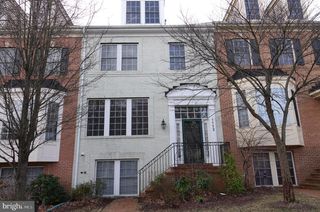 1112 PLEASANT DR, Rockville, MD 20850