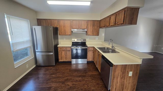 1407 FOXBORO DRIVE, Brandon, FL 33511