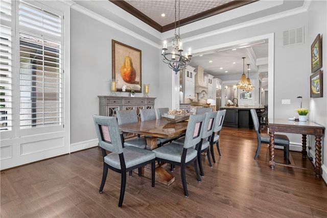 6009 W 137th Street, Overland Park, KS 66223