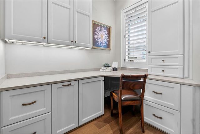 6009 W 137th Street, Overland Park, KS 66223