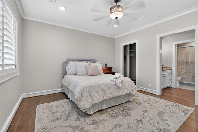 6009 W 137th Street, Overland Park, KS 66223
