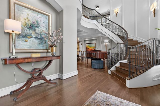 6009 W 137th Street, Overland Park, KS 66223