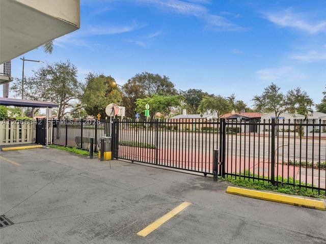 1236 Alton Rd 304, Miami Beach, FL 33139