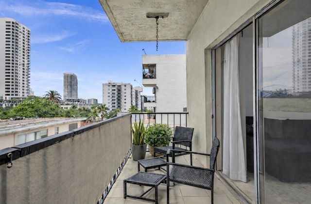 1236 Alton Rd 304, Miami Beach, FL 33139