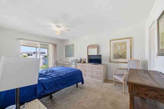 101 Doolen Court 307, North Palm Beach, FL 33408
