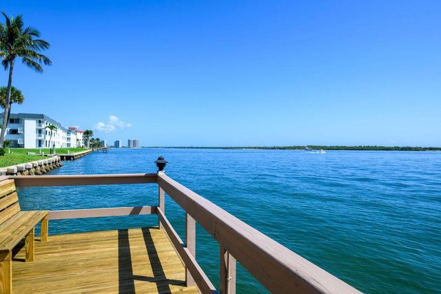 101 Doolen Court 307, North Palm Beach, FL 33408