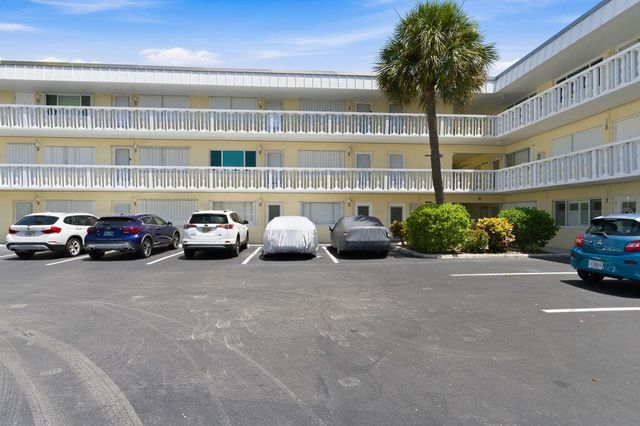 101 Doolen Court 307, North Palm Beach, FL 33408