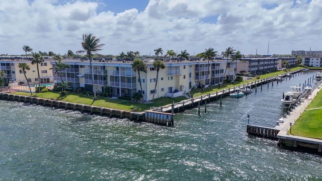 101 Doolen Court 307, North Palm Beach, FL 33408