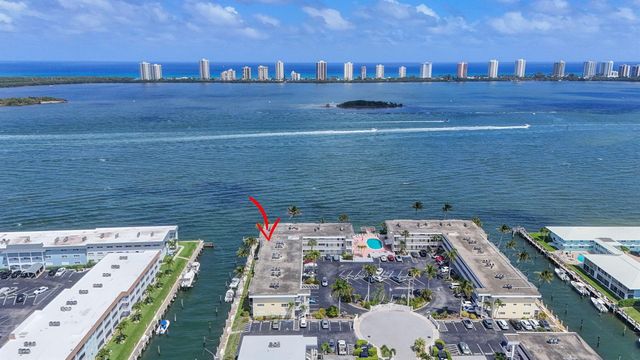 101 Doolen Court 307, North Palm Beach, FL 33408