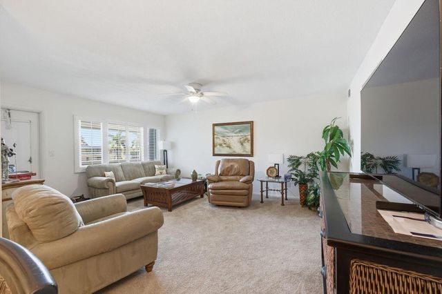101 Doolen Court 307, North Palm Beach, FL 33408