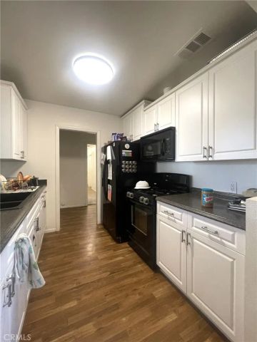 15900 Mesquite, Hesperia, CA 92345