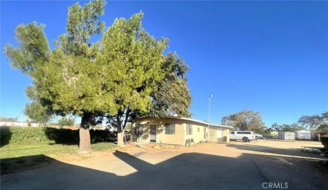 15900 Mesquite, Hesperia, CA 92345