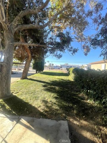 15900 Mesquite, Hesperia, CA 92345