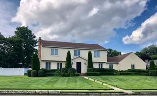 16 Bridle Drive, West Long Branch, NJ 07764