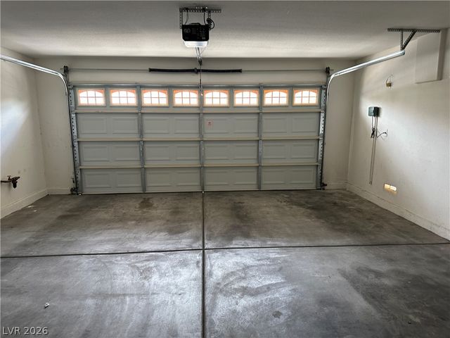 362 Dog Leg Drive, Las Vegas, NV 89148