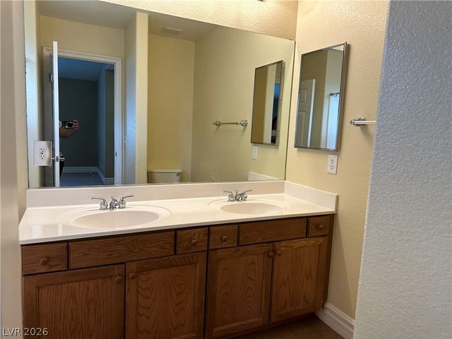 362 Dog Leg Drive, Las Vegas, NV 89148
