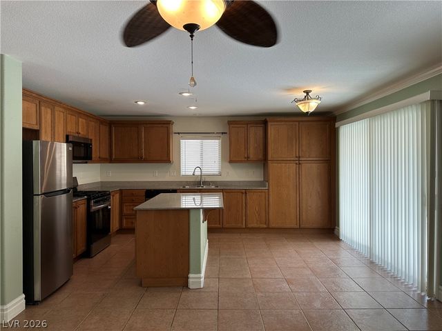 362 Dog Leg Drive, Las Vegas, NV 89148