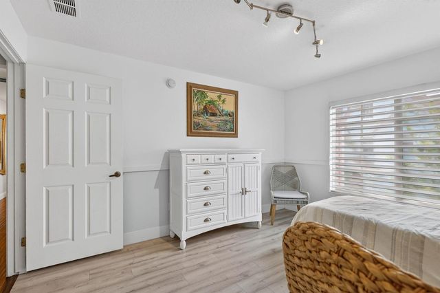 1679 SE Pomeroy Street 2-1, Stuart, FL 34997