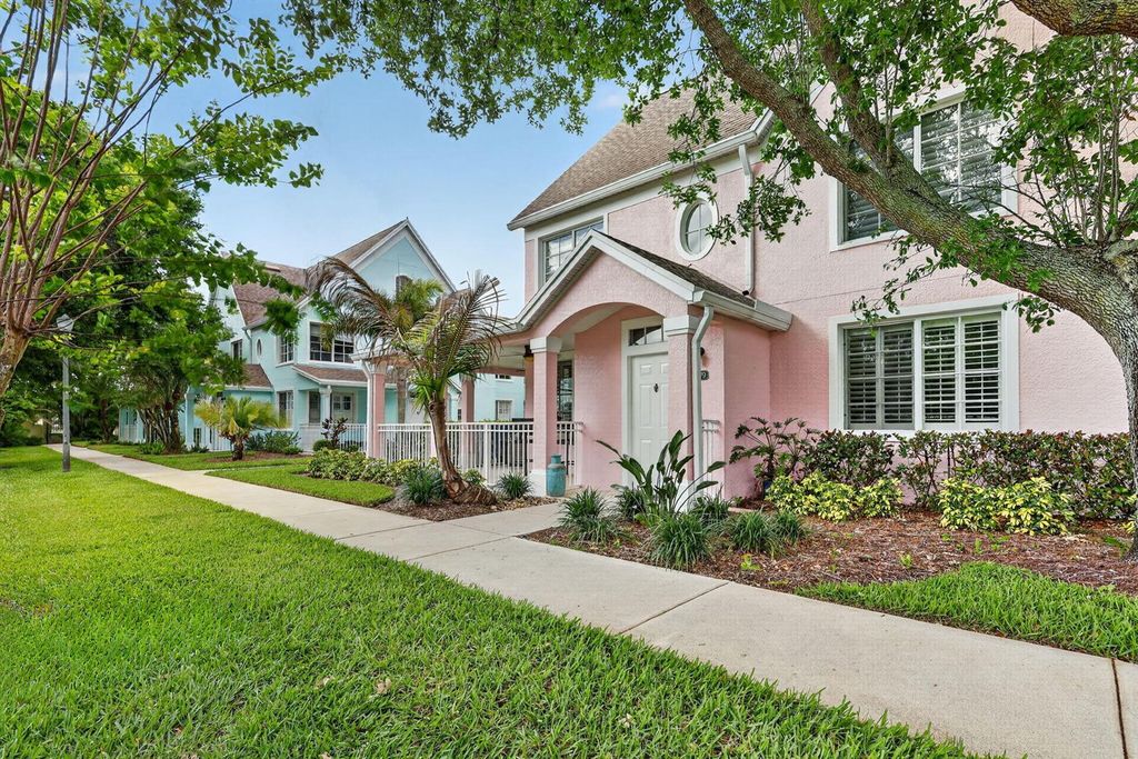 1679 SE Pomeroy Street 2-1, Stuart, FL 34997