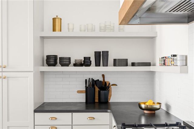 550 Heatherden Avenue, Fayetteville, GA 30214