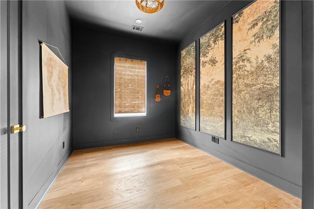 550 Heatherden Avenue, Fayetteville, GA 30214