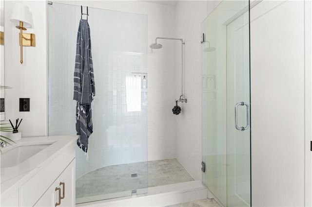 550 Heatherden Avenue, Fayetteville, GA 30214