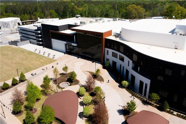 550 Heatherden Avenue, Fayetteville, GA 30214