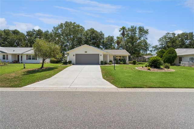 27211 RACQUET CIRCLE, Leesburg, FL 34748